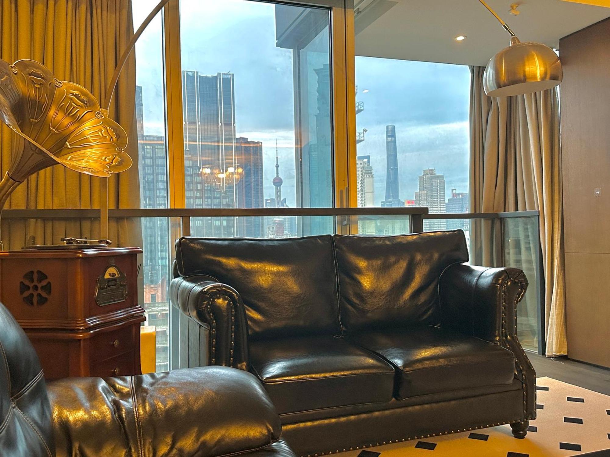 Zhome-Luxury Three-Bedroom Suite-Near The Bund Шанхай Экстерьер фото