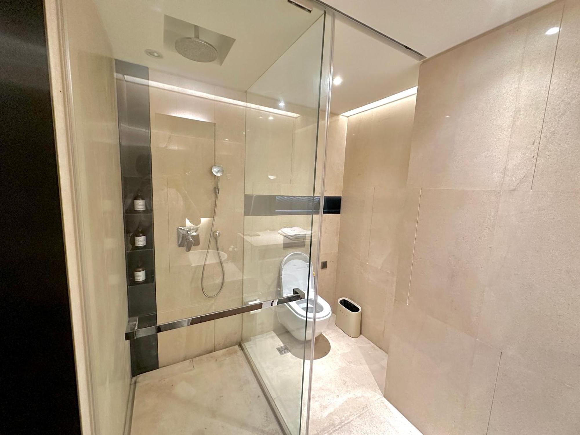 Zhome-Luxury Three-Bedroom Suite-Near The Bund Шанхай Экстерьер фото