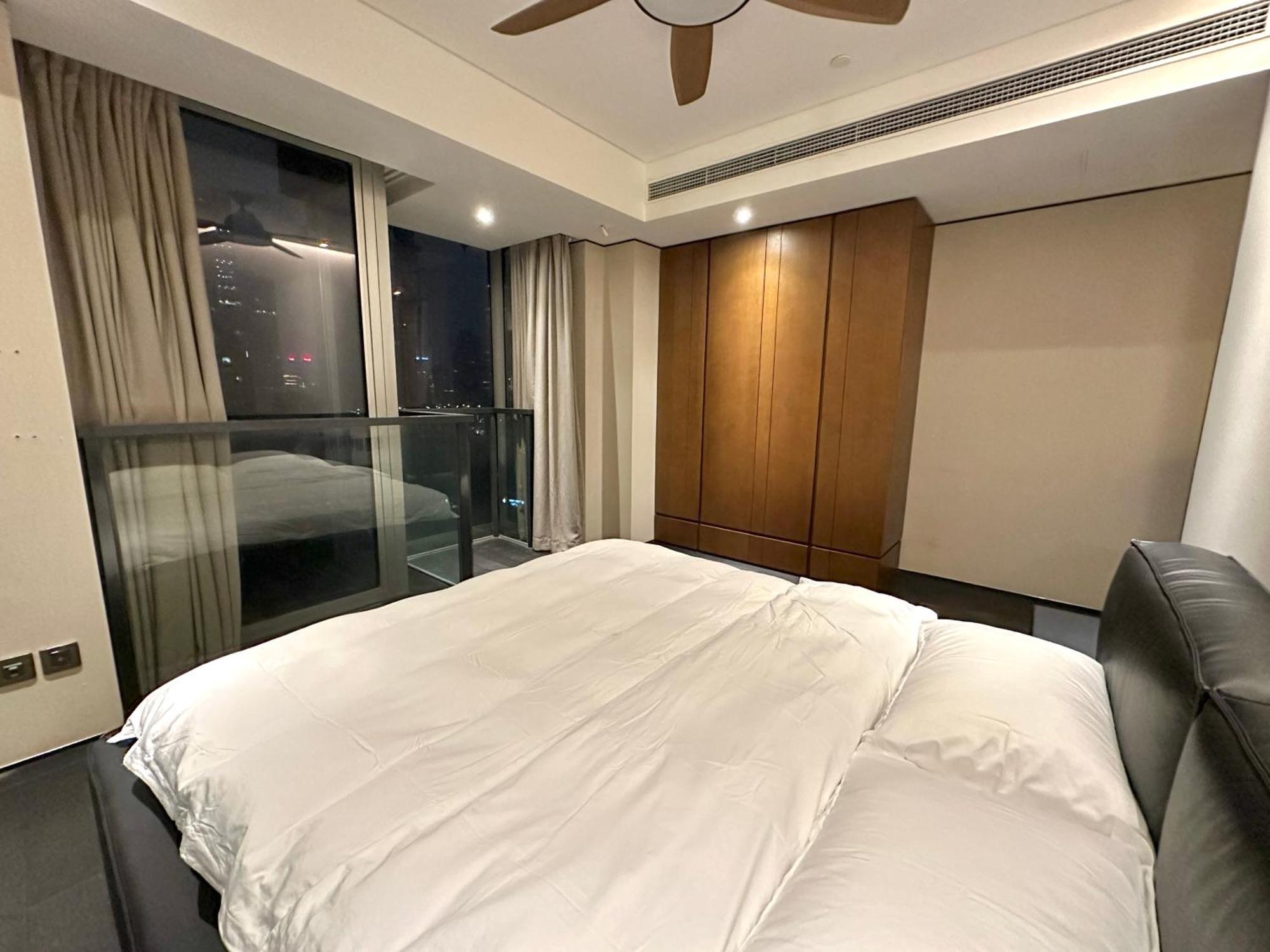 Zhome-Luxury Three-Bedroom Suite-Near The Bund Шанхай Экстерьер фото
