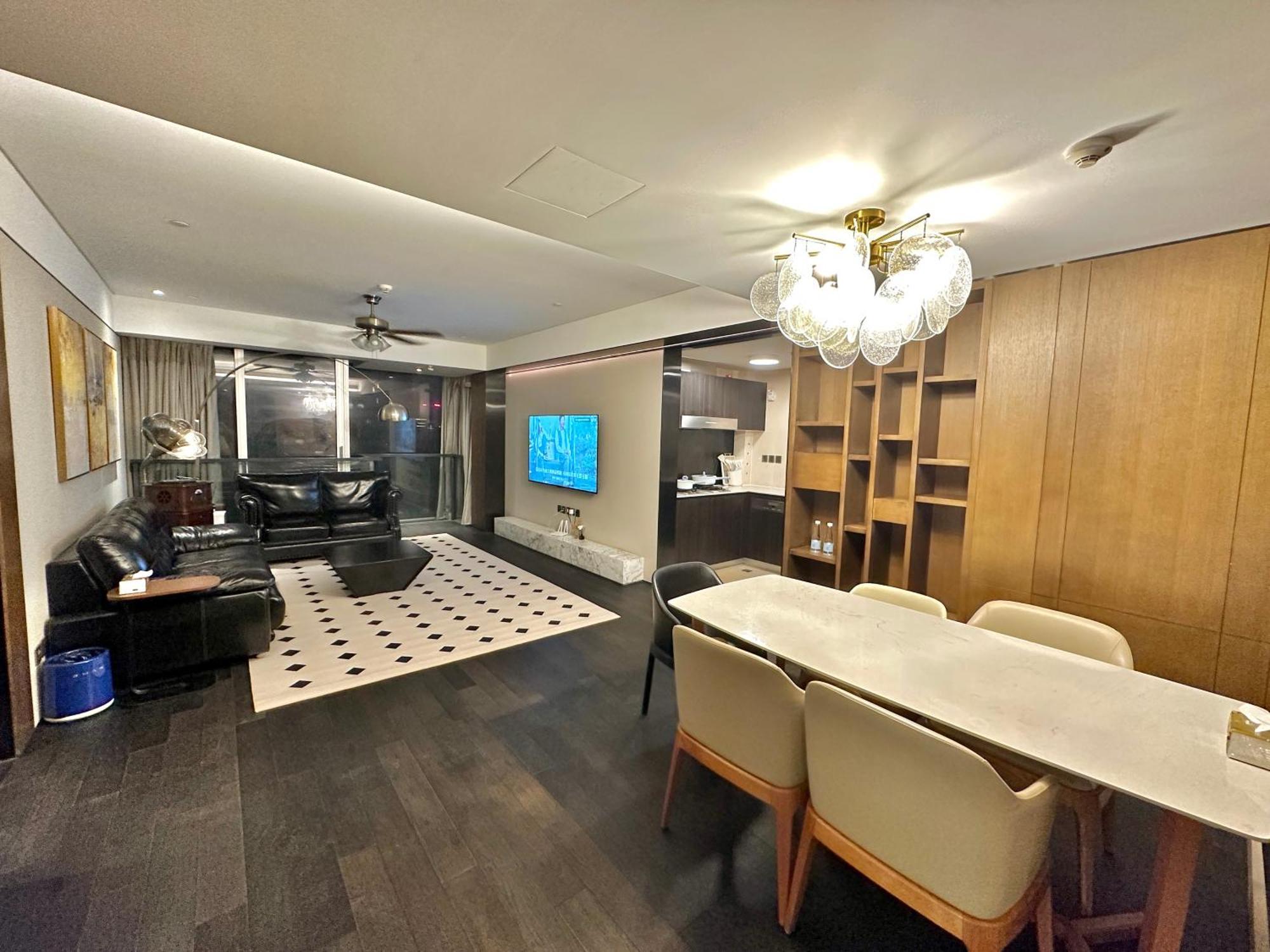 Zhome-Luxury Three-Bedroom Suite-Near The Bund Шанхай Экстерьер фото