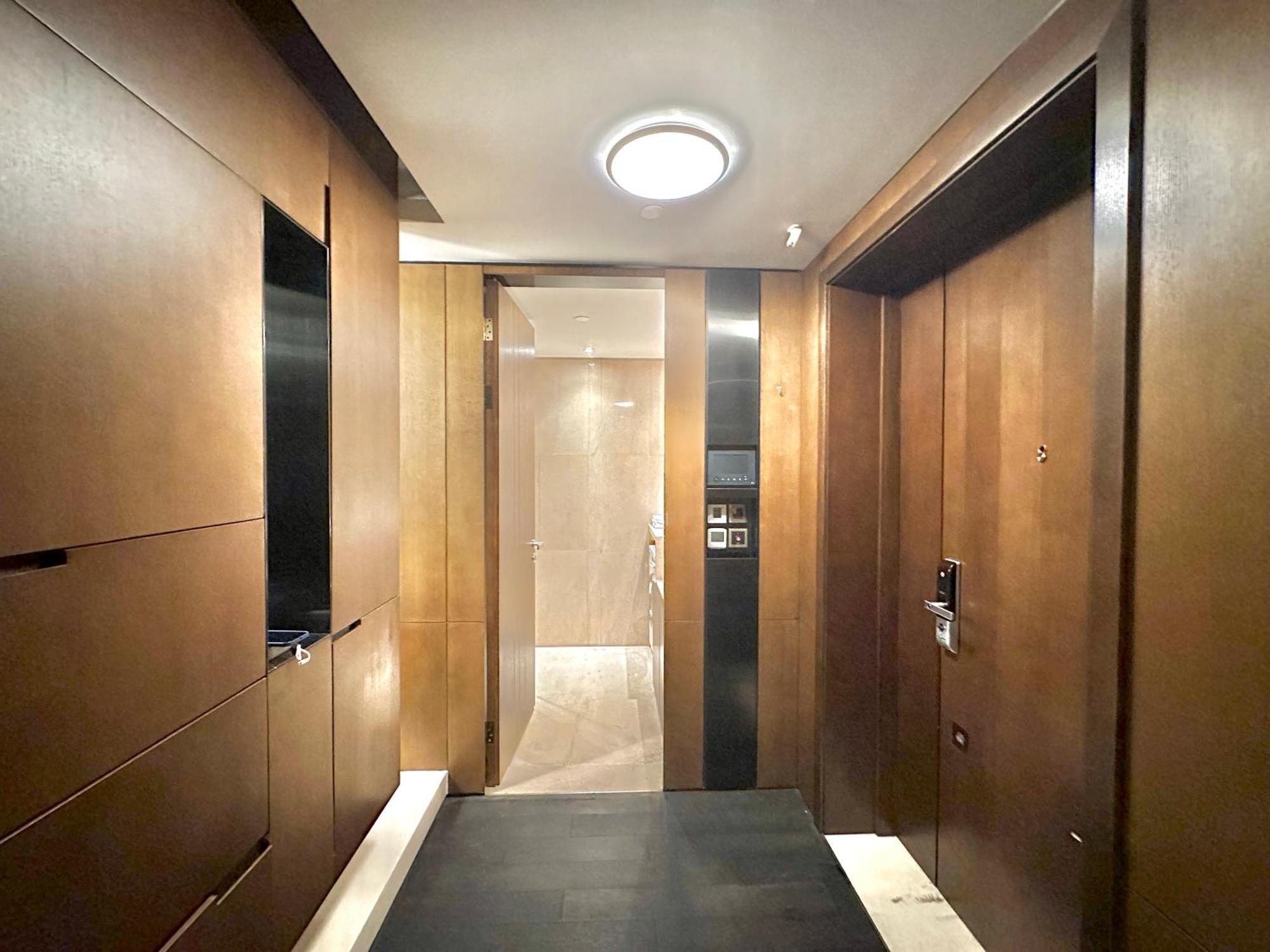 Zhome-Luxury Three-Bedroom Suite-Near The Bund Шанхай Экстерьер фото